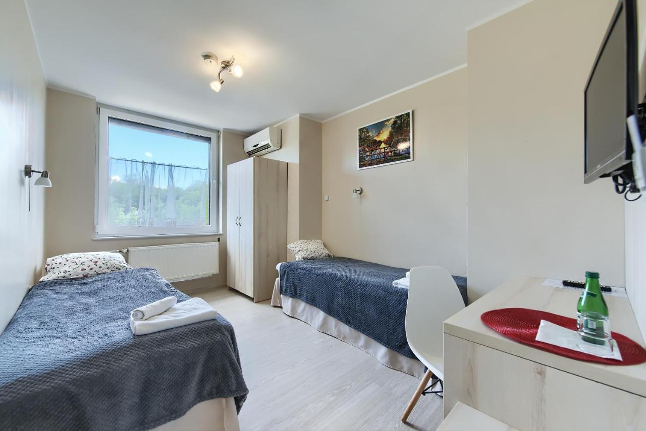 Pensjon Polska Bed & Breakfast Познан Екстериор снимка
